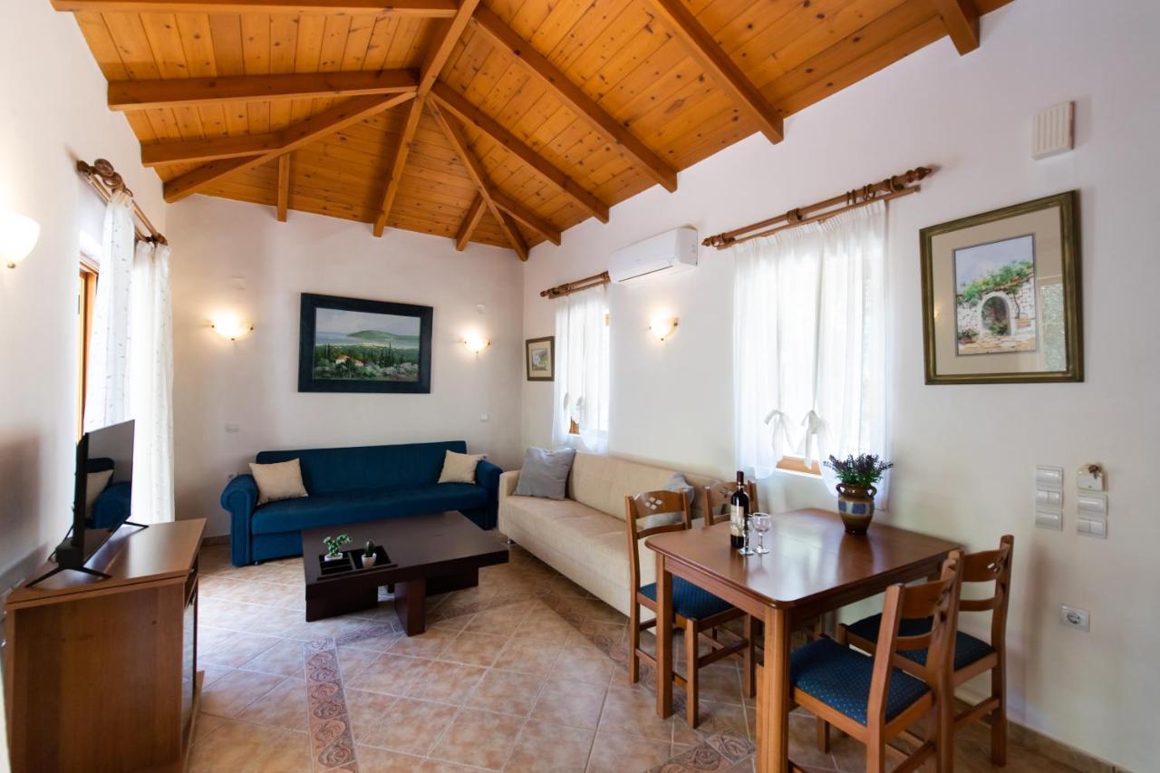 Delphinus Villa Nefeli Agios Nikitas Exterior photo