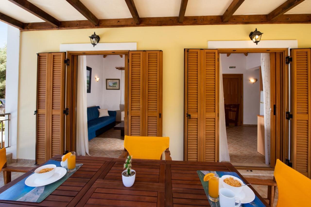 Delphinus Villa Nefeli Agios Nikitas Exterior photo